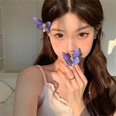 唱歌的女人